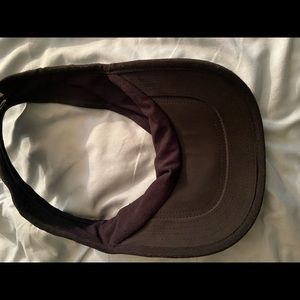 Nike Accessories - Nike fitted visor Nike Accessories - Nike fitted visor